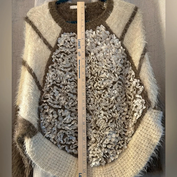 Egoist Sweater Multi-material with Pedal like design, stripes and mohair look. - Picture 10 of 12